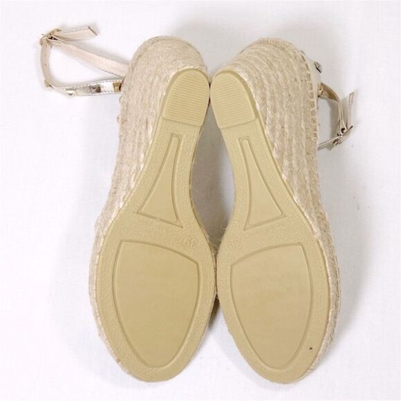 NWOT Eric Michael Women’s Val Wedge Heel Platform Espadrilles Shoes Stud Gold - Picture 5 of 5